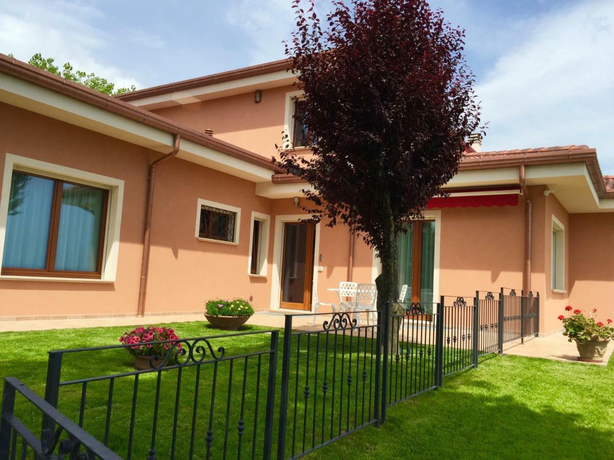 צ'יביטאנובה מארקה Ilpoggetto Bed&Breakfast מראה חיצוני תמונה