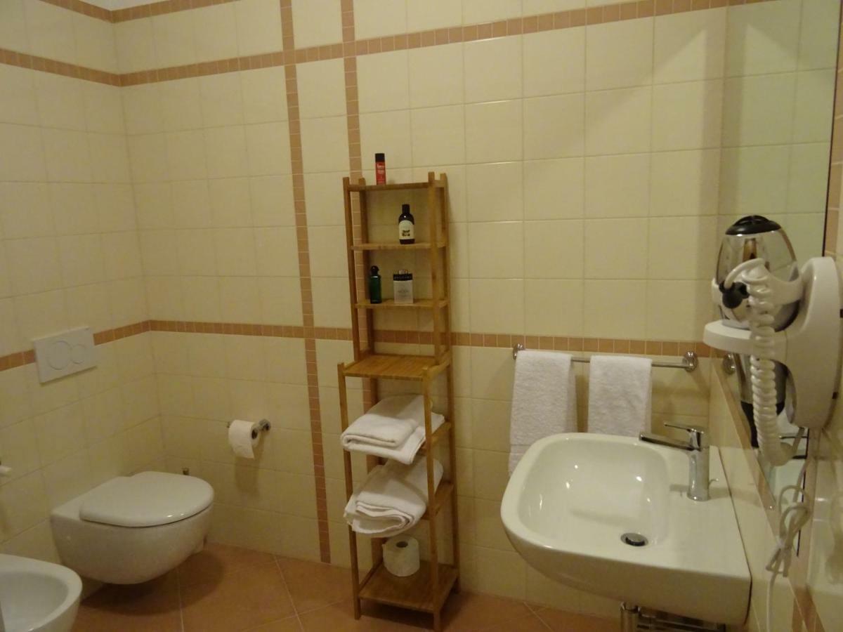 צ'יביטאנובה מארקה Ilpoggetto Bed&Breakfast מראה חיצוני תמונה
